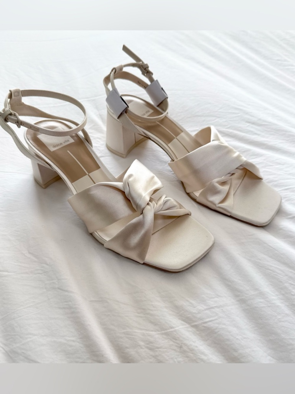 Dolce Vita Cream Knot Front Block Heel Sandals - Picture 2 of 5